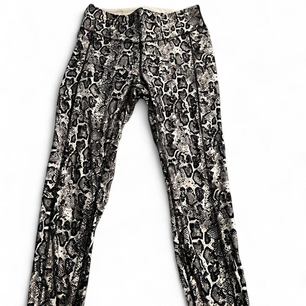 Black and White Python Snake Print Workout Leggings With Pockets Women's Large